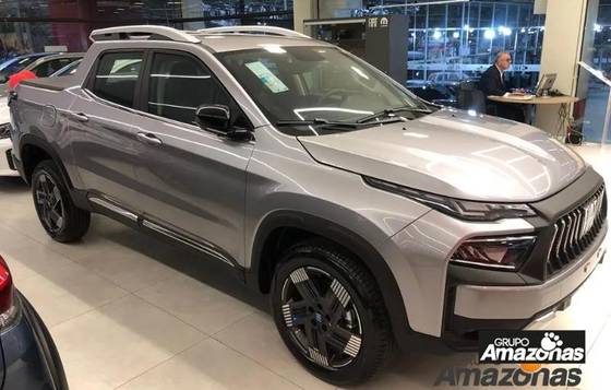 FIAT TORO 2.2 TURBO DIESEL VOLCANO 4WD AT9
